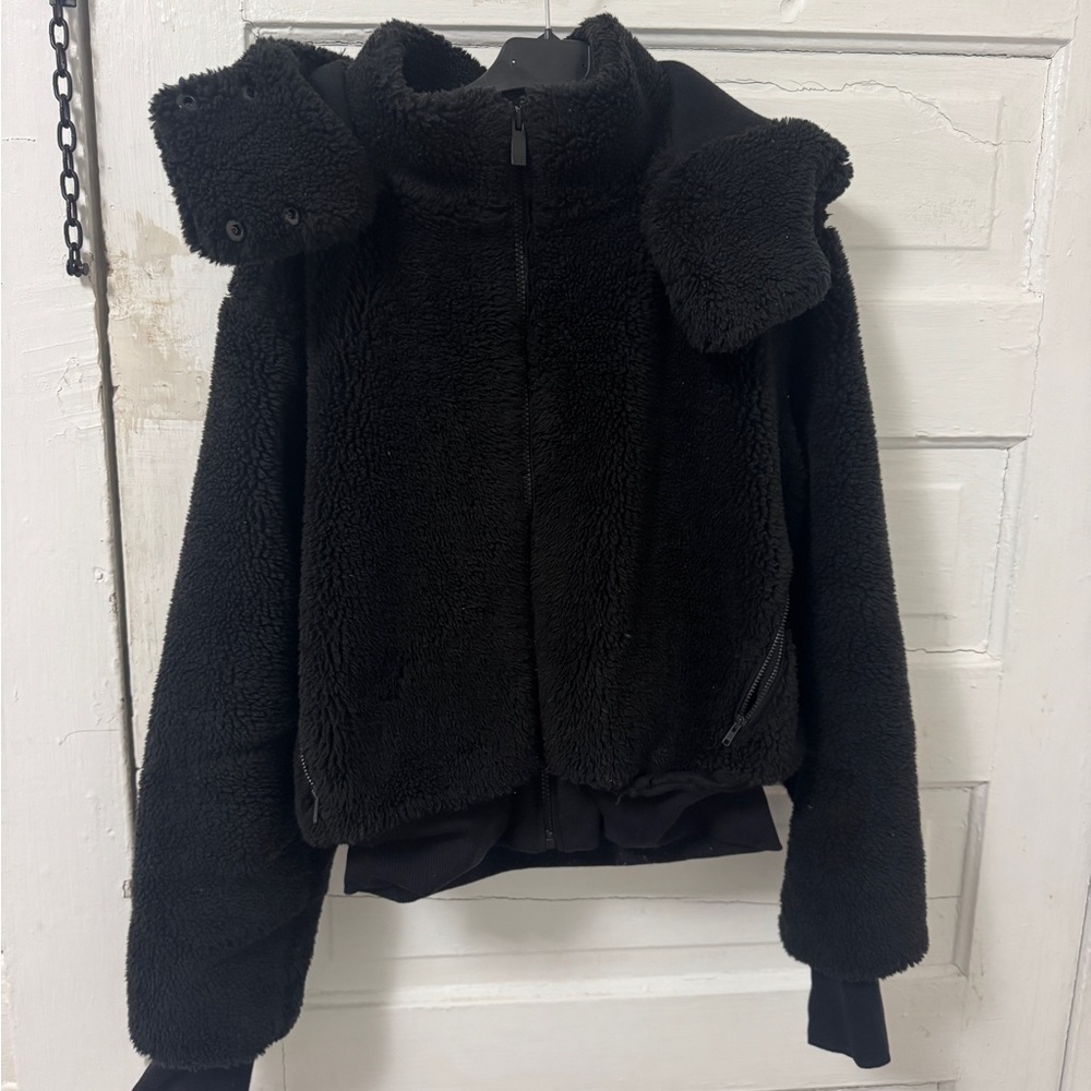 ALO Yoga Black Teddy Jacket